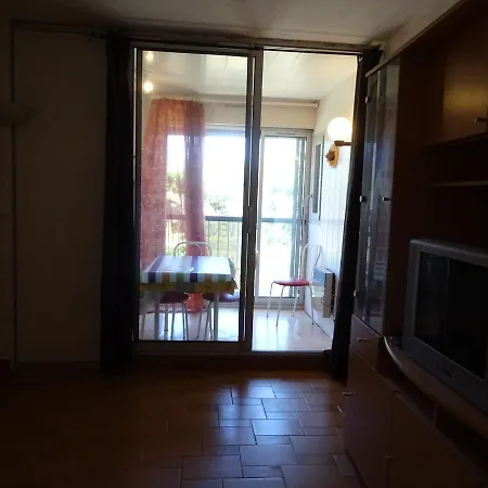Languedoc Immobilier 1 Pieces Parking Prive Loggia - Ci402 Daire *
